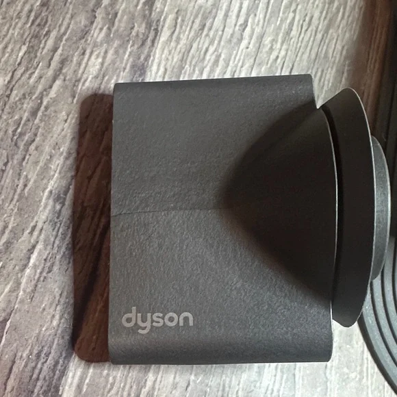 Dyson Hair Dryer with Stand and Attachments - Picture 12 of 14